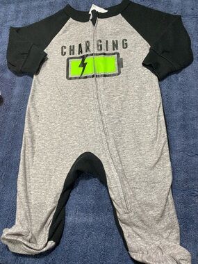 Charging Battery Gray & Black Footed One-Piece for Kids